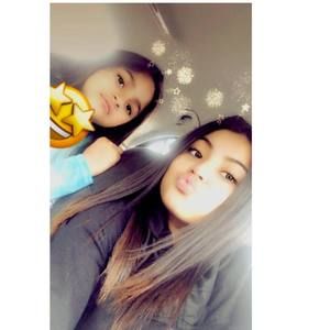 Meet your Posher, Angeles